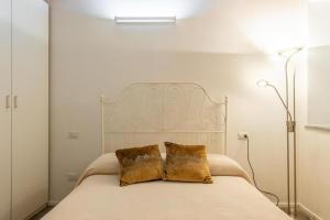Aura Milanese Milano