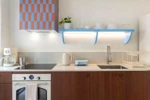 Classy Retro Apartment Proxenou Kormila