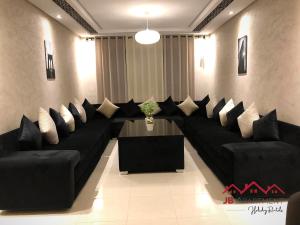 JB Apartment -B18-