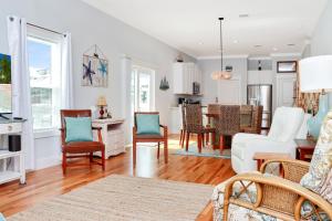 Rhapsody in Blues by Pristine Properties Vacation Rentals