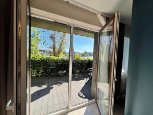 Ciao Krakow! Private Terrace, River View & Parking