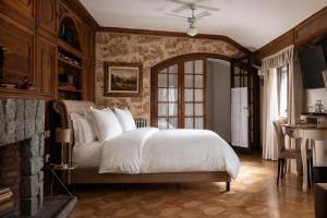 Angelats Hotel - A Signature Boutique Hotel & Restaurant