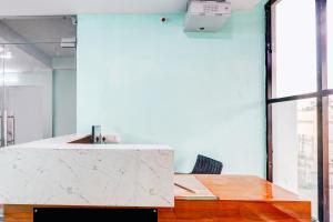 Hotel O Green Light Inn