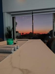 Modern 3BR Condo in Jaco Bay Walk to the Beach