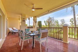 Luxury 2BR Resort Apt, Pools, Spa & Tennis