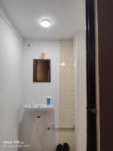 5 Star Yatri Vishram Non-AC Dormitory