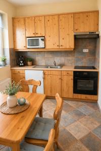 apARTmanházak Miro ház