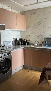 AL Nakhel Golden Leaf Apartment