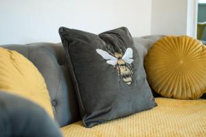 Cosy 1 bed flat with Sofa Bed up to 4 guests