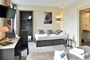 Triple Room room in Cristal Hôtel Restaurant