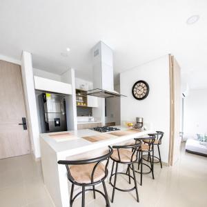 Apartamento Resort Con Terraza y Vista A La Piscina Santa Marta, Rodadero Sur