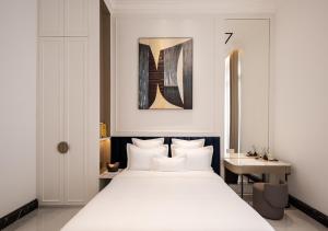 Hotel Belwood De Near Delhi Airport IGI