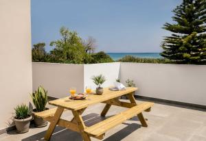 Vizantida 3 Bedroom Sea View Maisonette, By TK Premium Stays