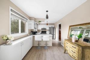 A beautiful house near Fairview Mall in North York