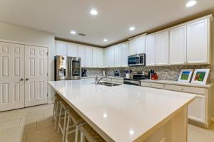 Nature, Disney & More! Family Home in Groveland