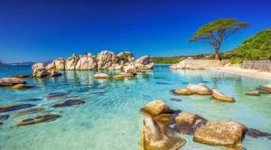 Appartement climatisé avec piscine et sublime vue