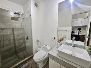 Barranco Luxe Apt with AC