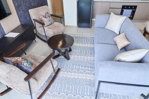Ivory By Edmor Suites
