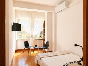Celebrity Home, Central Bari