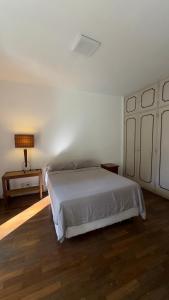 Quarto em apartamento residencial