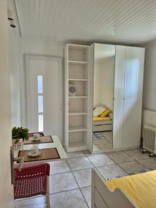 Studio Neuf et indépendant