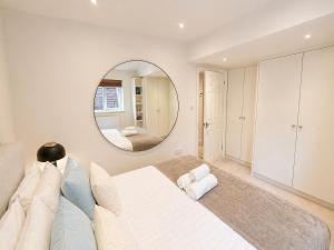 Promo Rate - Queens Park Apt with Garden near Notting Hill & Little Venice by Staylio London