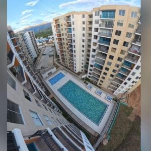 Apto vacacional, piscina, jacuzzi, turco, sauna