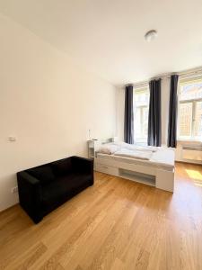 Studio apartment in Viktoria Zizkov