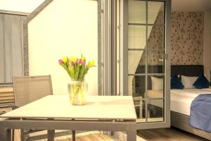 Bernstein Suite & Breakfast Apartment 12