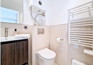 Nestor&Jeeves -STUDIO JULIE- Central Nice, AC, Walk to beach