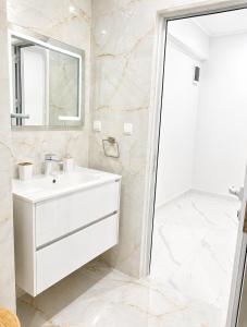 Pami Apartments Nea Peramos Greece