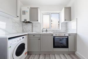 1BDR SE15 - close to station