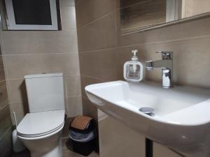 Brand New - St Pauls Bay Central B1018