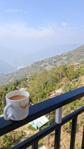 Chamling Retreat