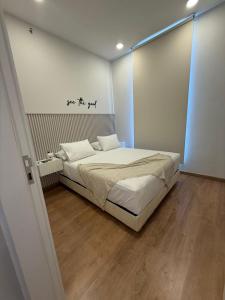 Asuncion Gracia Suite La Cuadrita