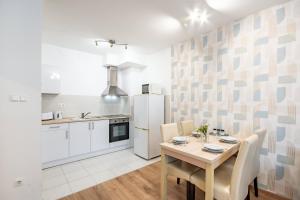 Balcony - City Center Comfort