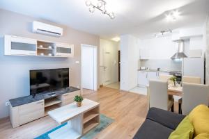 Balcony - City Center Comfort