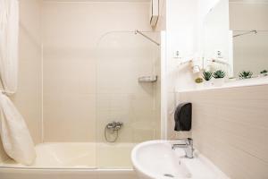 Central - Quiet Sleep