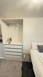 Suite 2 En-suite Room with Double Bed