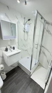 Suite 2 En-suite Room with Double Bed