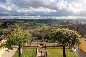 16th Century Tuscan Estate Near Florence-Due Grifoni