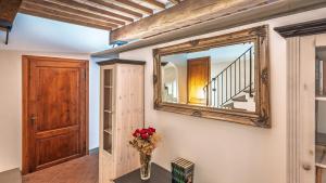 16th Century Tuscan Estate Near Florence-Due Grifoni