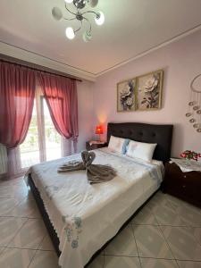 Villa TSEKIS House