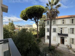 Centre Juan, studio calme, Clim, pk