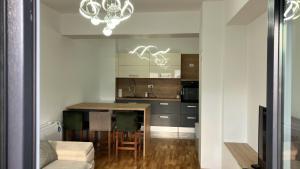 Easy Stay Premium by Fuat