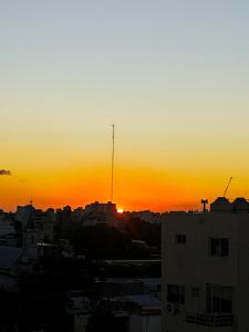 Sunset in the City - Pool, Solárium & Gym