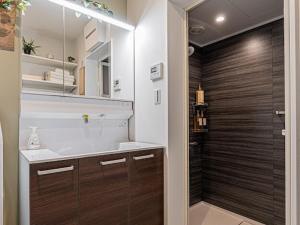 Sumida Ward, New Single-Family Western-Style Home, 3-Minute Walk to the Subway Station, Skytree, Sensō-ji Temple, Ueno Business District, Downtown Tokyo, Anime, Gourmet Food, Izakaya, Accommodation