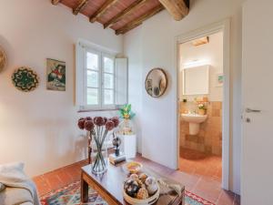 Villa in Tuscany with Stunning Valley Views