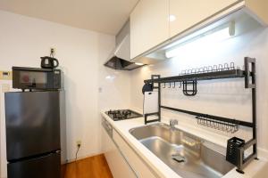 S1 난바역 1정거장 l 이마미야 도보1분 l 다이코쿠초 도보 5분 l 최대6명 l LAWSON편의점1분