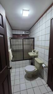 Dani house 10 min from airport 5 min Alajuela downtown